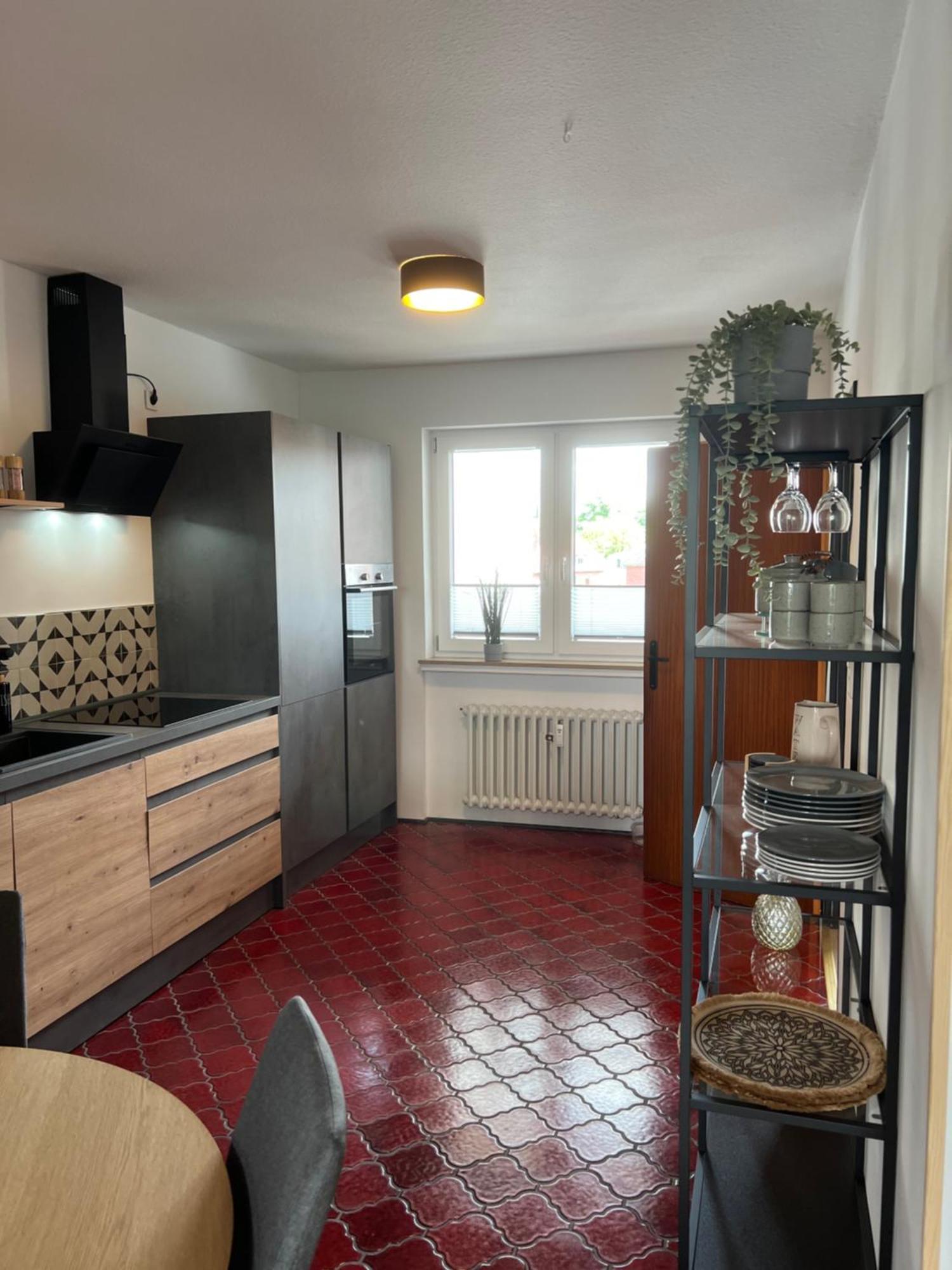 Up Wuljke19 Neu Renovierte Unterkunft Inkl.Pkw Stellplatz Emden Luaran gambar