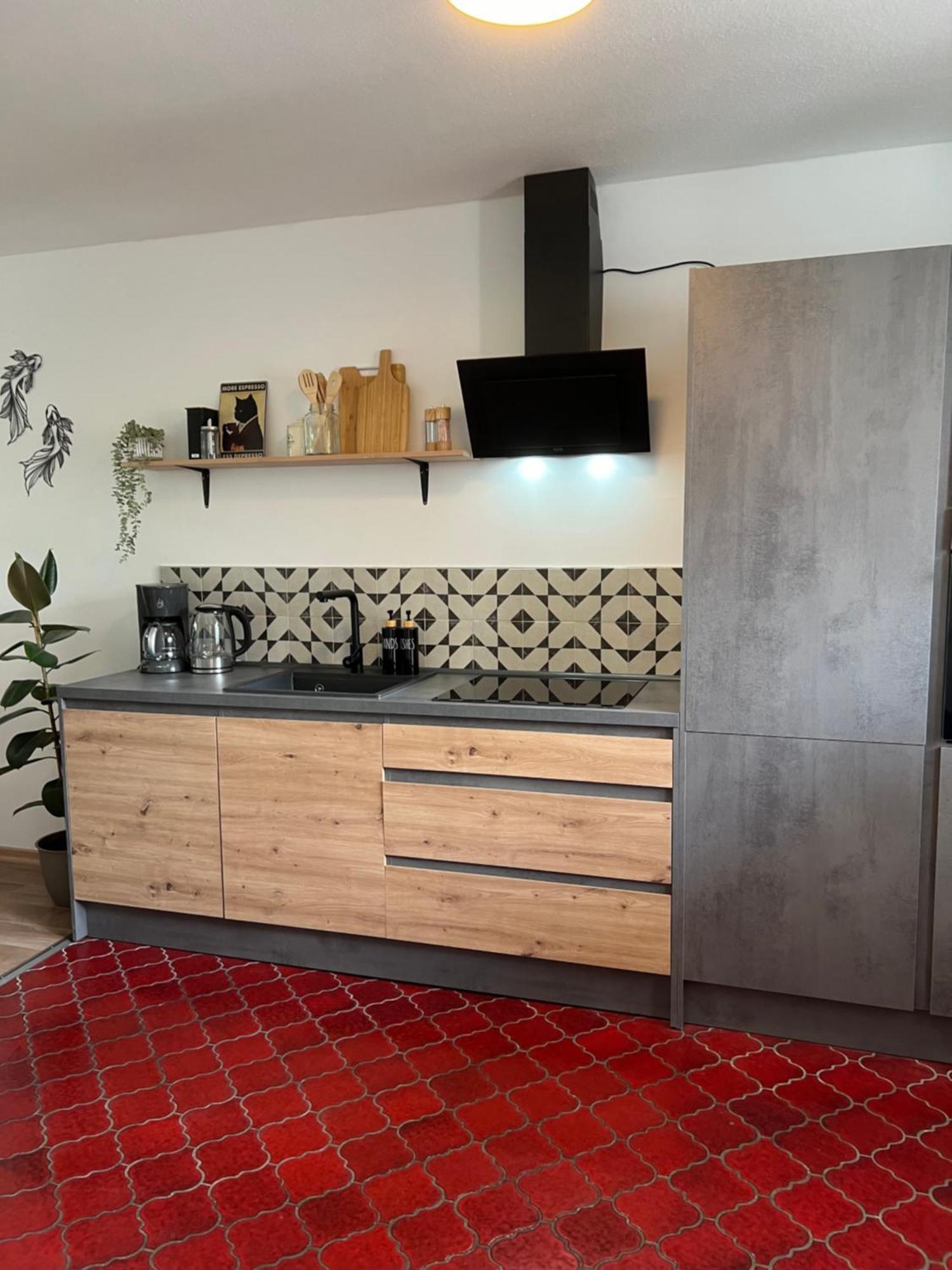 Up Wuljke19 Neu Renovierte Unterkunft Inkl.Pkw Stellplatz Emden Luaran gambar