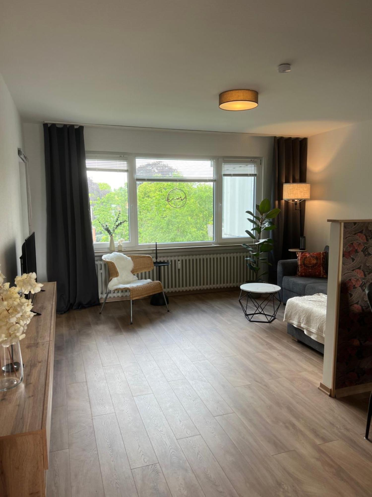 Up Wuljke19 Neu Renovierte Unterkunft Inkl.Pkw Stellplatz Emden Luaran gambar