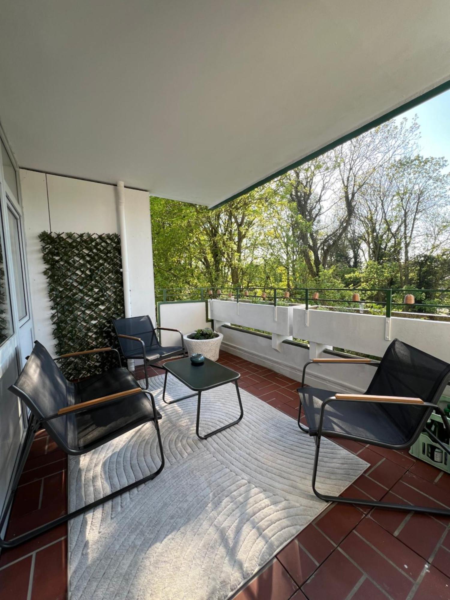Up Wuljke19 Neu Renovierte Unterkunft Inkl.Pkw Stellplatz Emden Luaran gambar